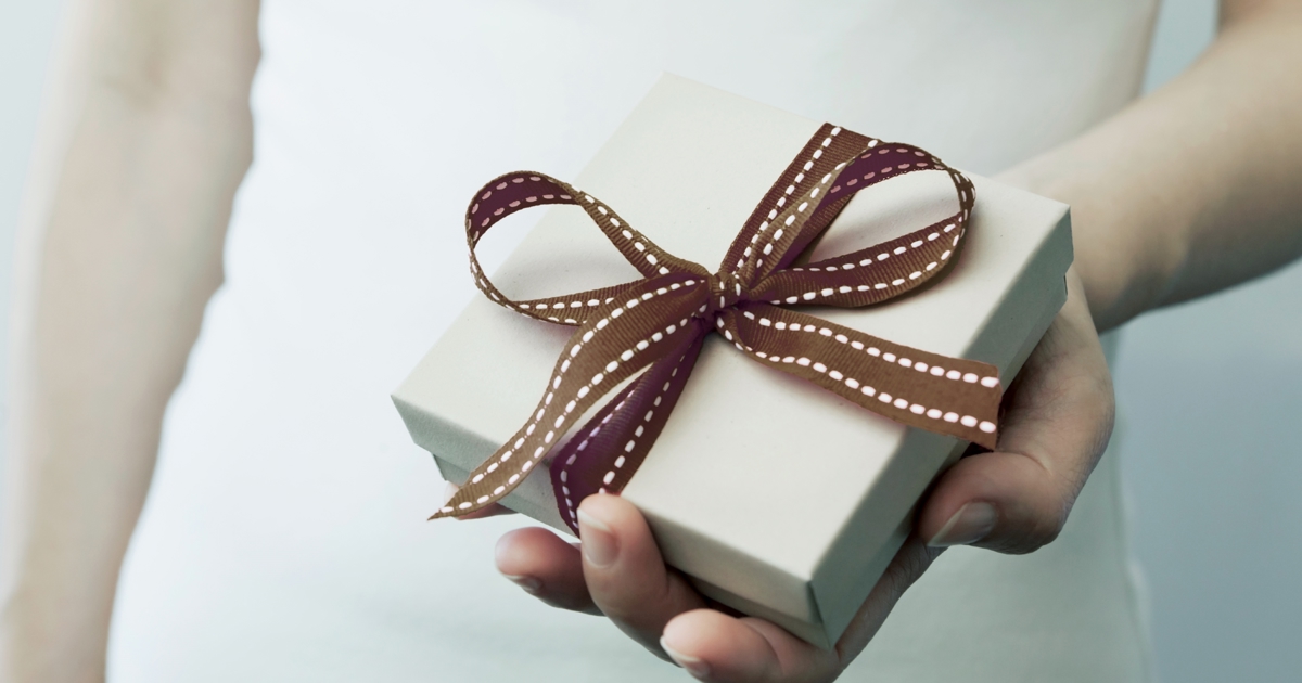 Afgiftsfrie gaver Så meget må du give i gave i 2025 Afgiftsfrie gaver Så meget må du give i gave i 2025