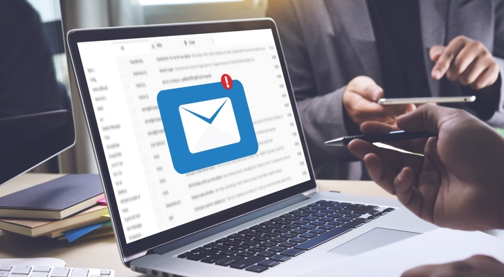 E-mail popup på computerskærm
